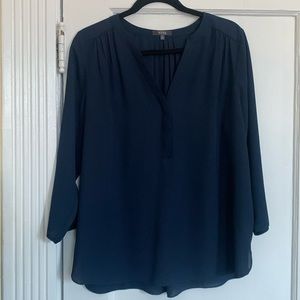 NWOT NYDJ blouse in navy